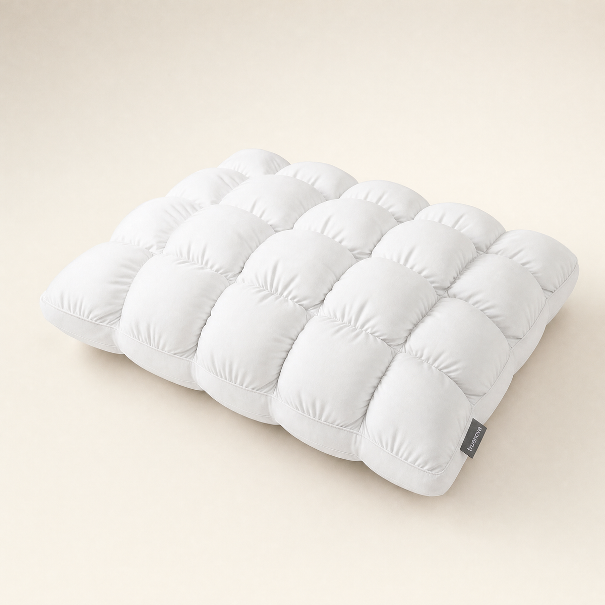 Lune pillow in White