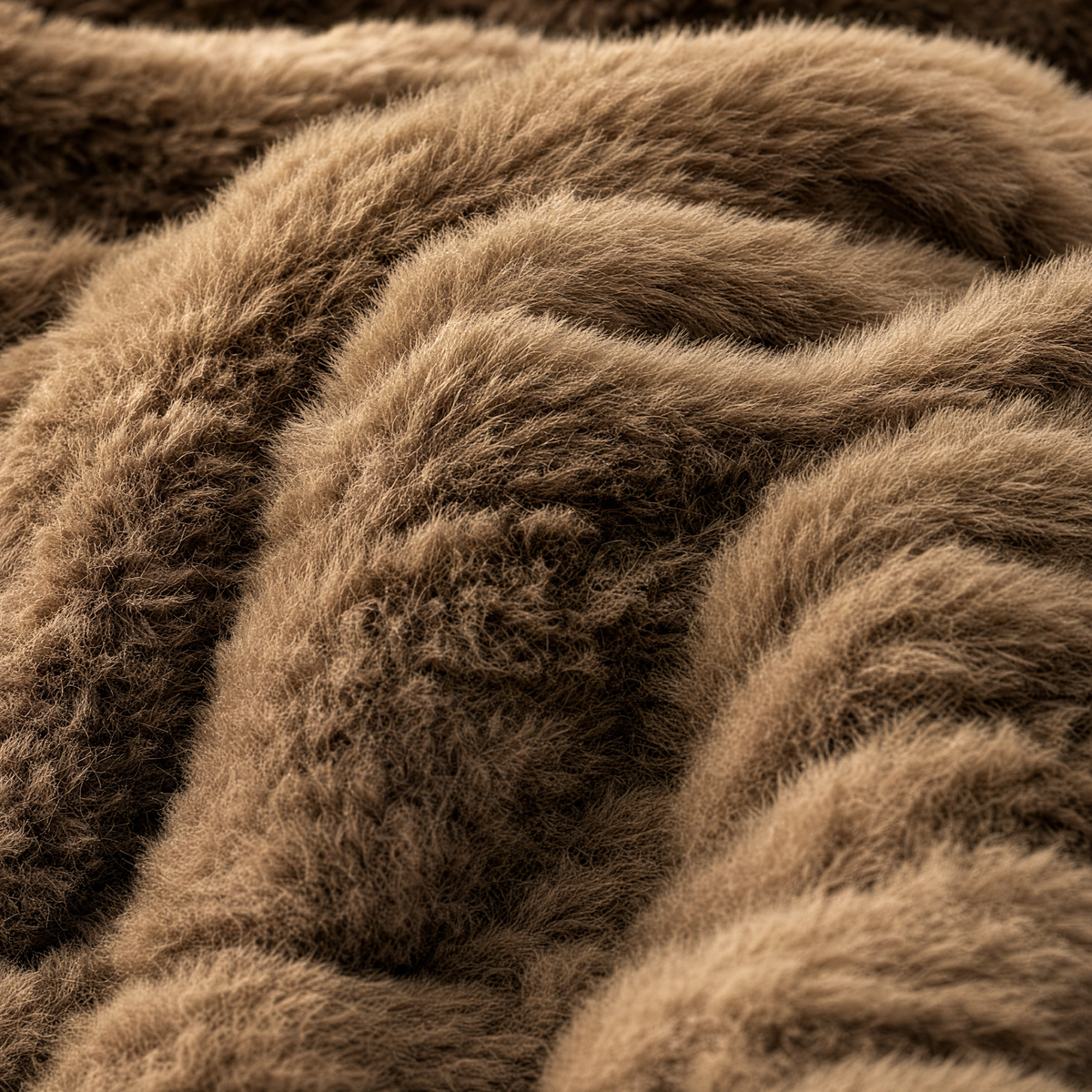 Close-up of the ruched plush pile