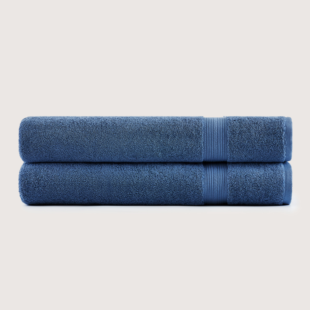 Pack of 2 Truenova Ultrasoft cotton bath sheets in Lapiz Blue