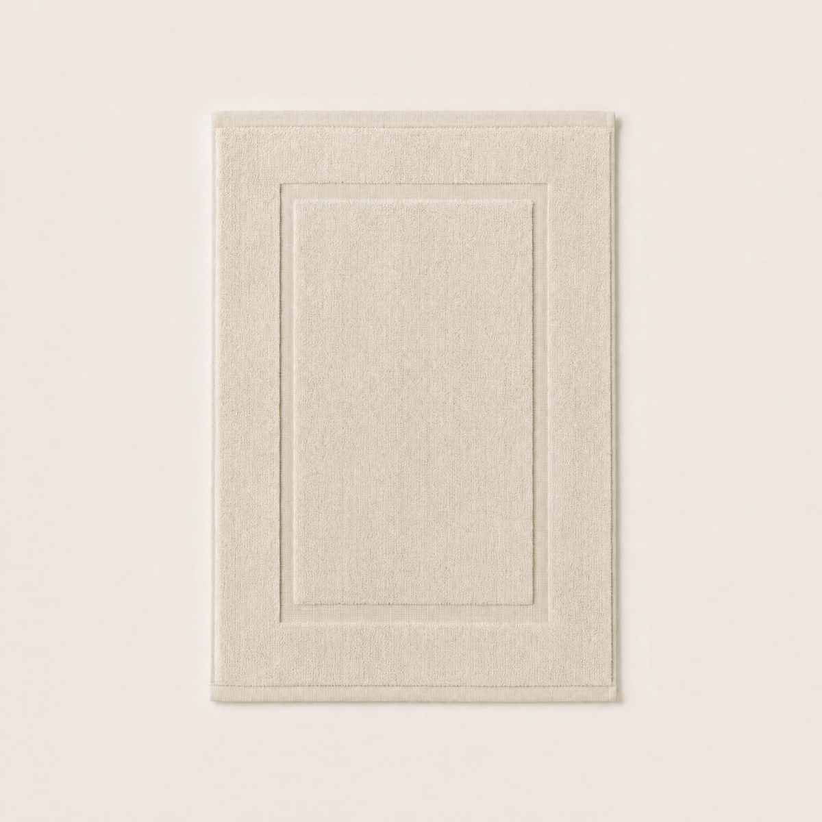 Solace bath mat in Sand