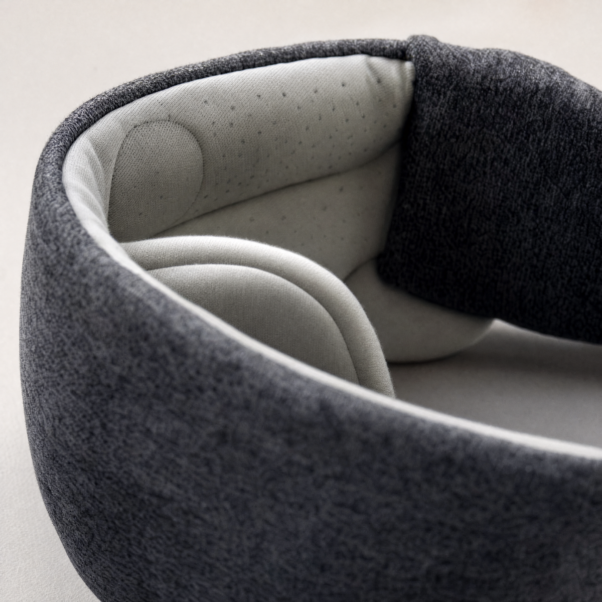 Close-up of the soft knit band and padded eye cups