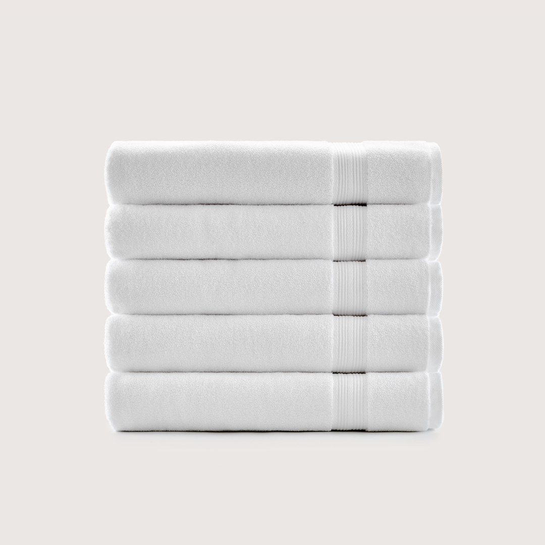 Pack of 4 Truenova Ultrasoft cotton bath towels in Cloud White